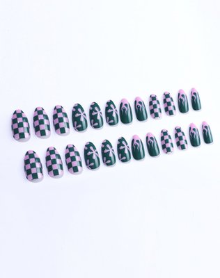 Get Lucky Press On Nail Set