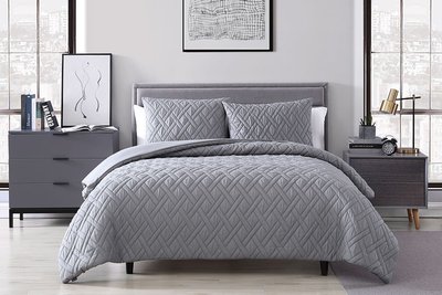 Larch 3 Piece King Comforter Set